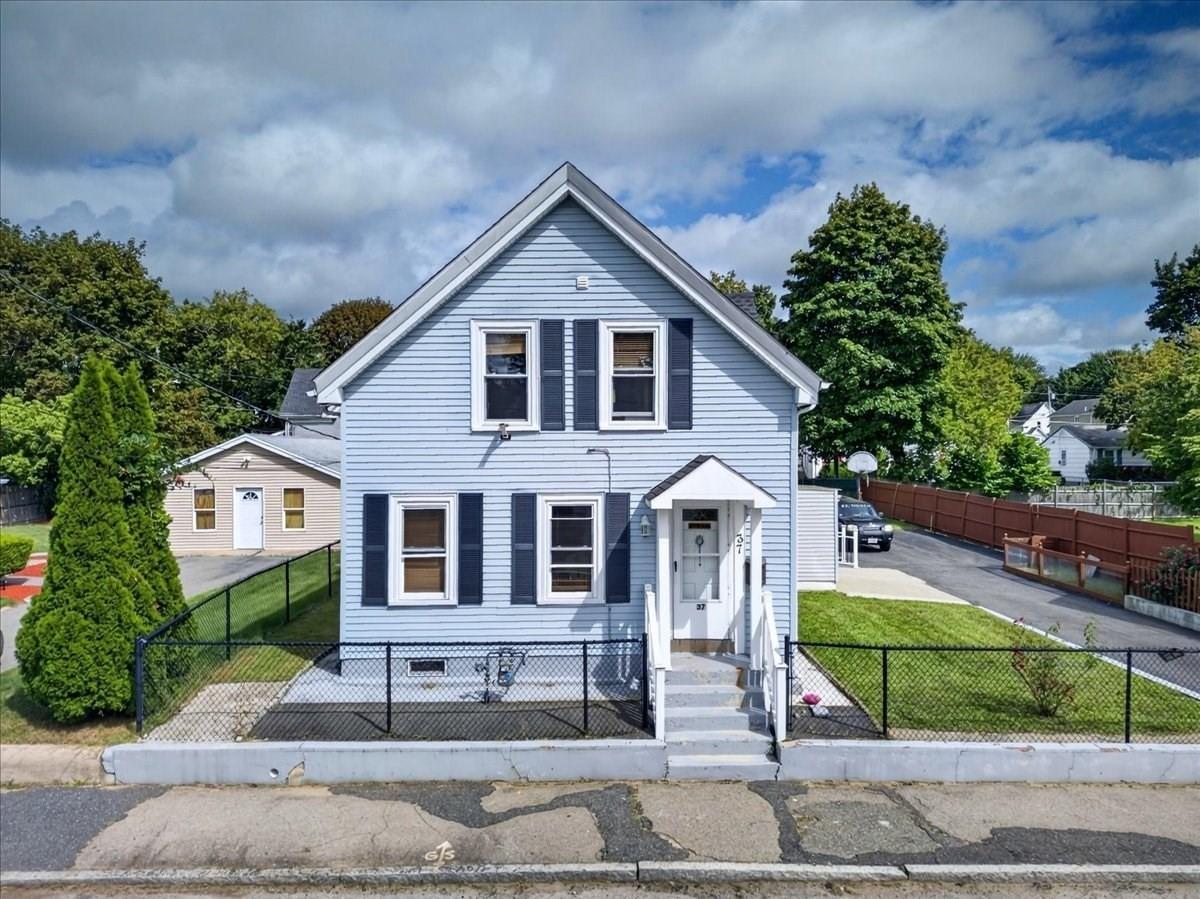 Taber Ave, Brockton, MA 02302