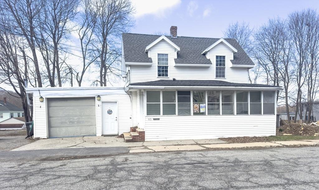 Greenwood St, Gardner, MA 01440