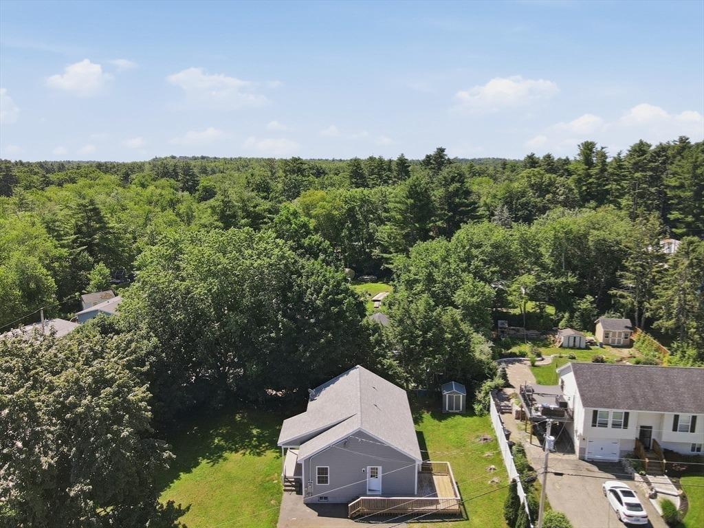Evelyn Ave, Raymond, NH 03077