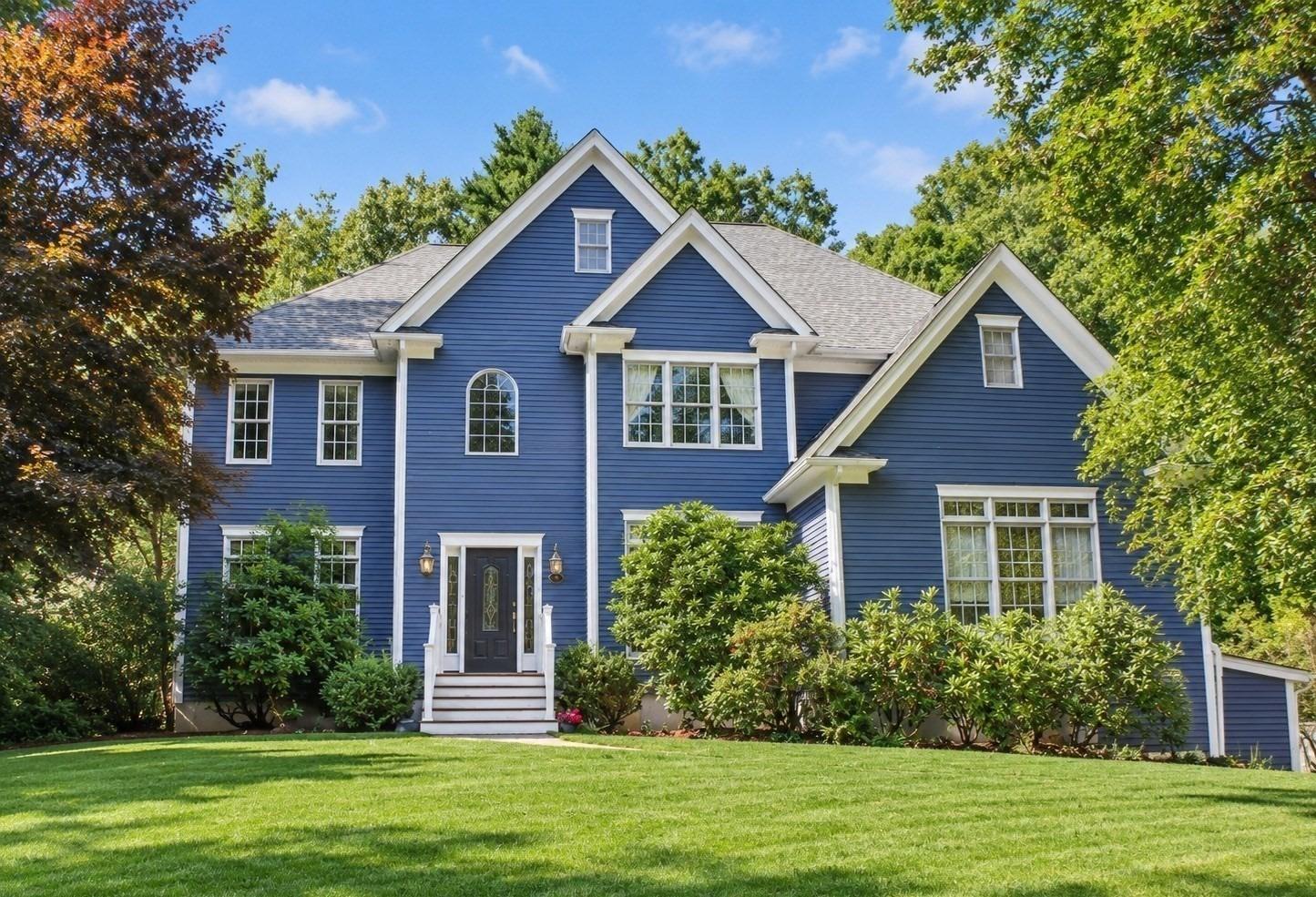 Poquanticut Ave, North Easton, MA 02356