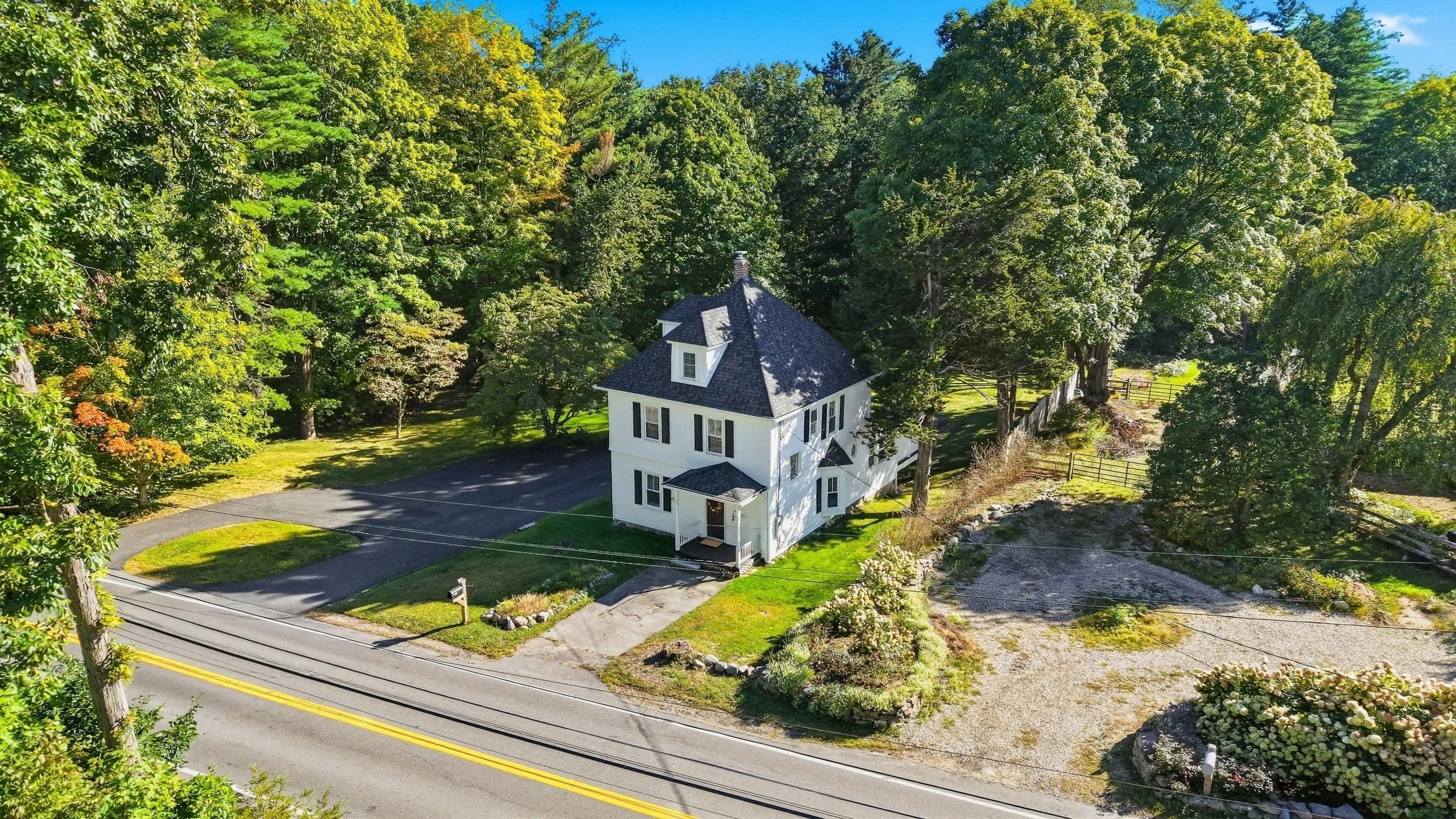 Main St, Atkinson, NH 03811