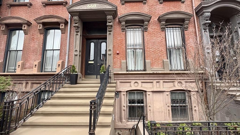 Massachusetts Ave, Boston, MA 02118