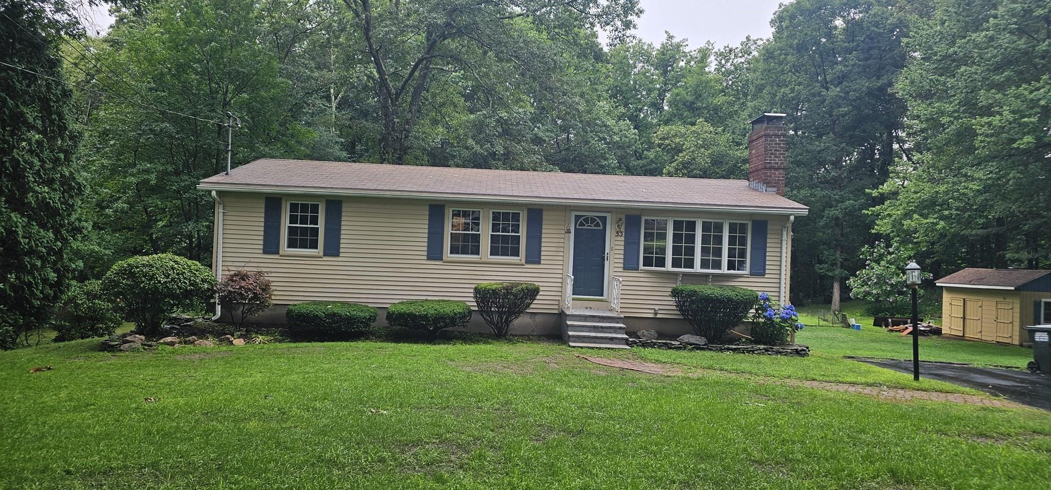 H Putnam Rd, Charlton, MA 01507