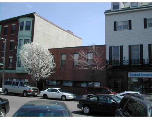 Maverick Sq, East Boston, MA 02128
