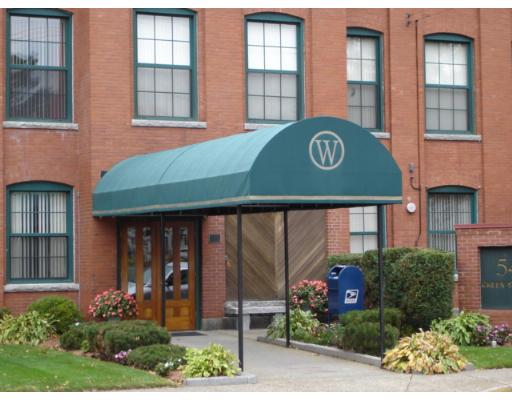 Green St, Leominster, MA 01453