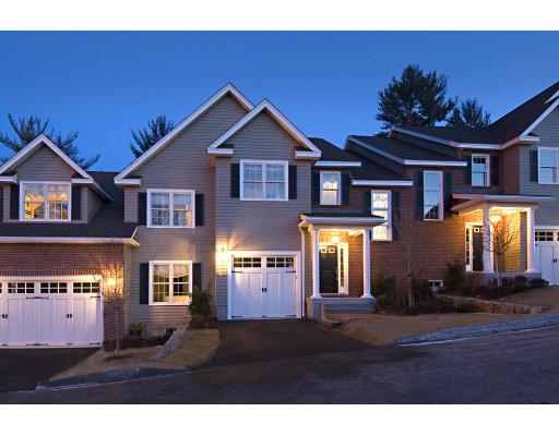 Lynnfield St, Lynnfield, MA 01940