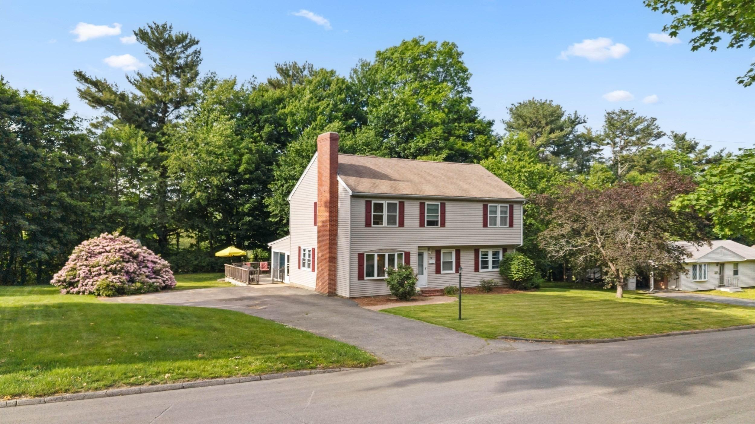 Mars Dr, Shrewsbury, MA 01545
