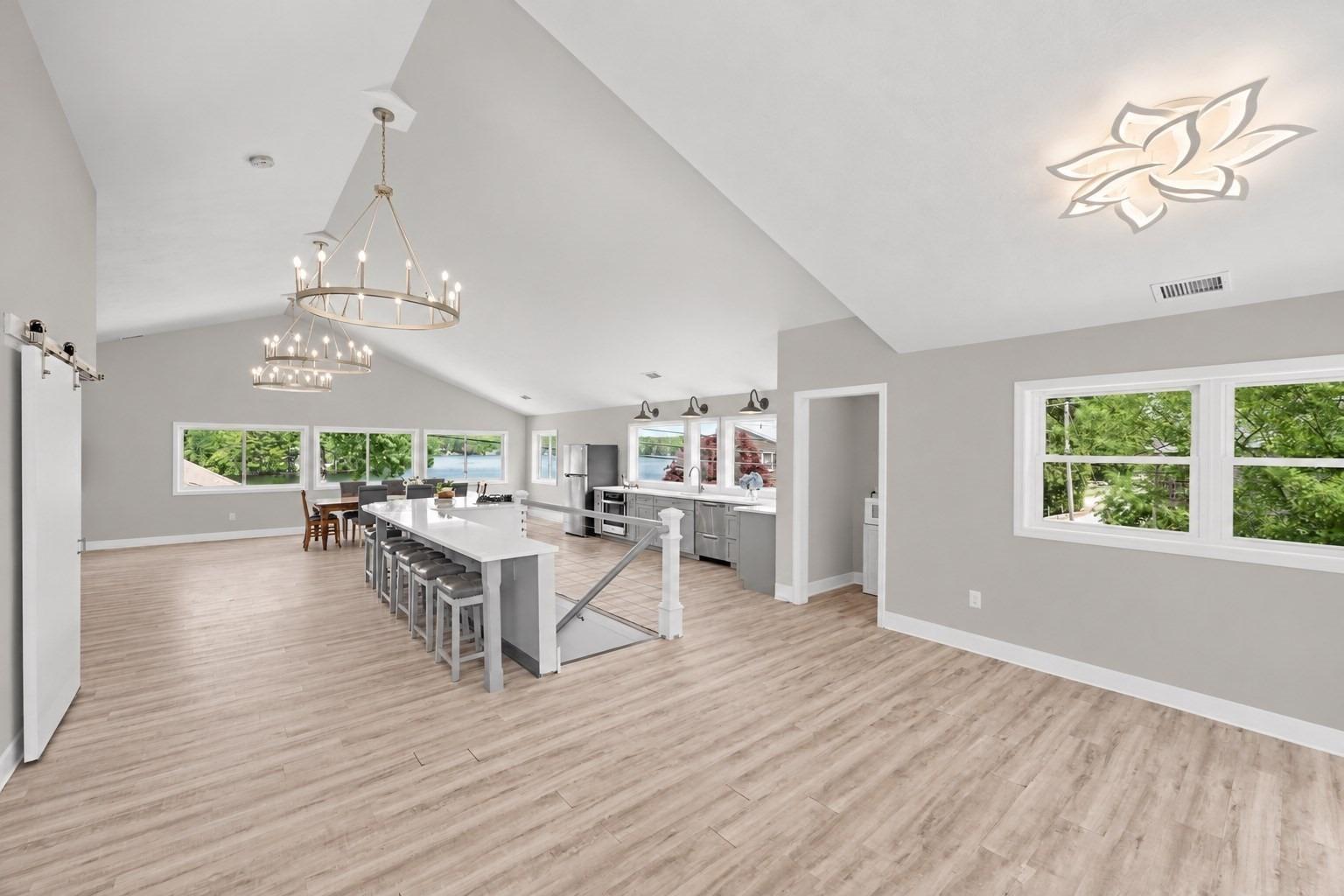 Wilson Ave, Spencer, MA 01562