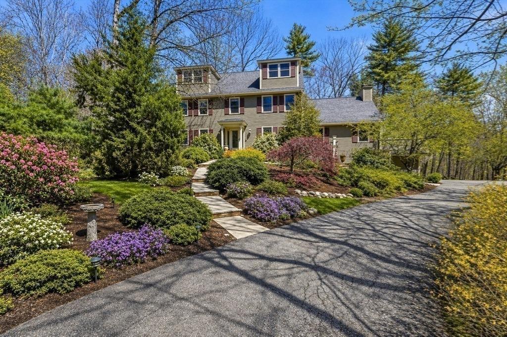 Pheasant Ln, Topsfield, MA 01983