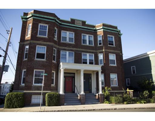Bellingham St, Chelsea, MA 02150