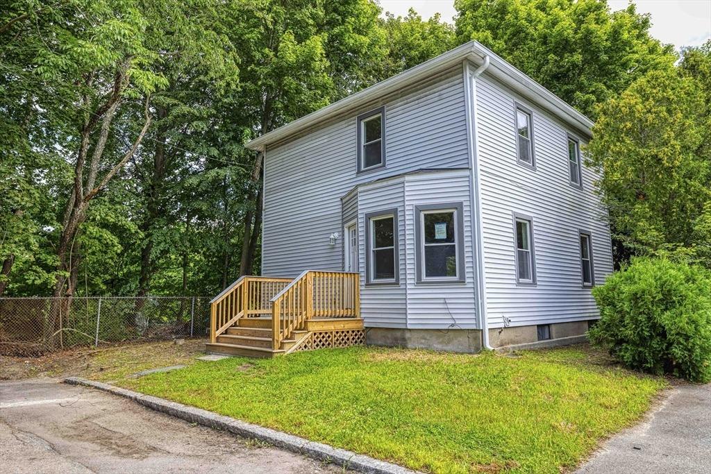 Dewolf St, New Bedford, MA 02740
