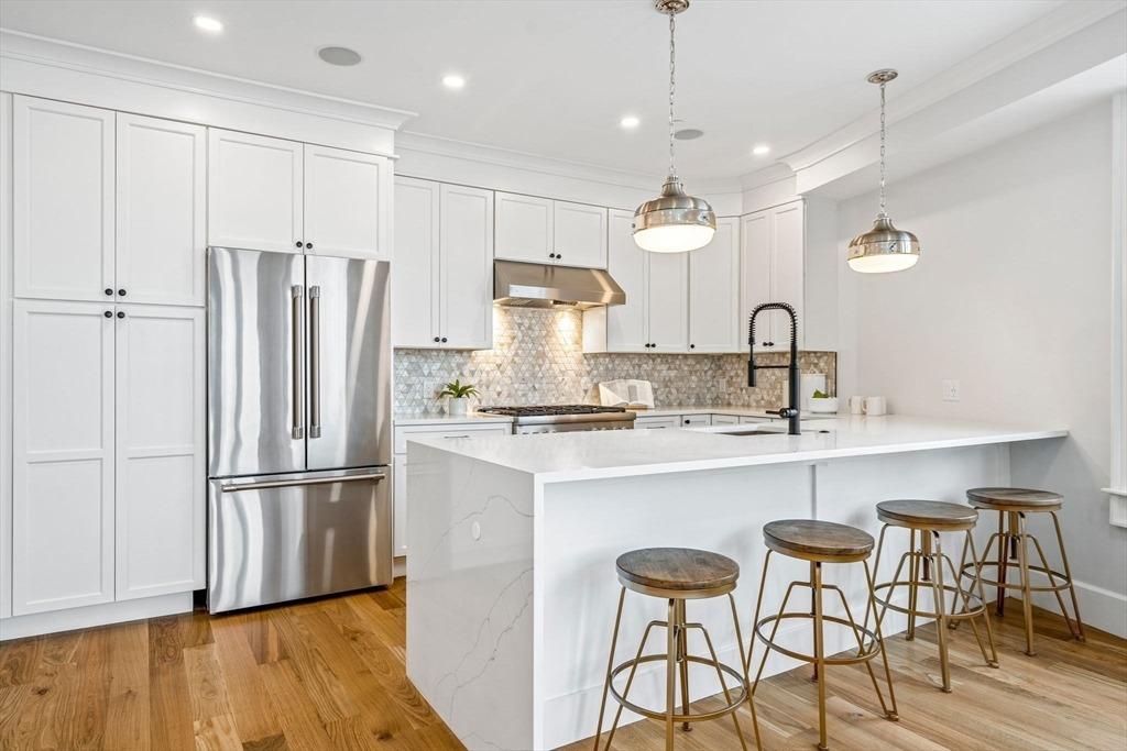 Glover Ct, South Boston, MA 02127