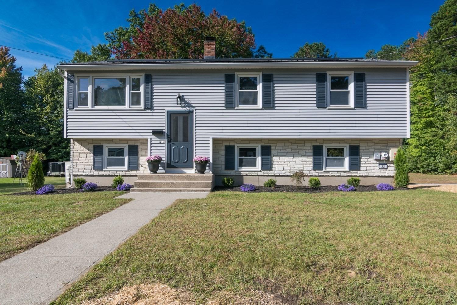 Sunset Dr, Turners Falls, MA 01376