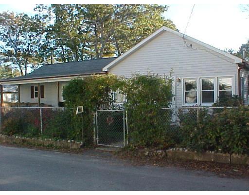 Ryder St, Buzzards Bay, MA 02532