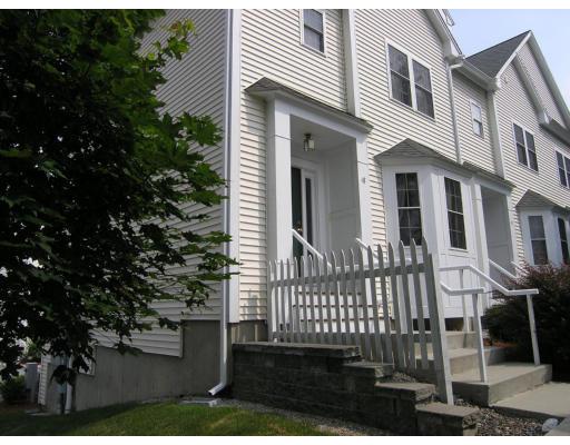Main St, Woburn, MA 01801