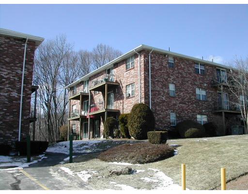 Kenmar Dr, Billerica, MA 01821