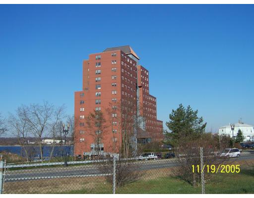 Davol St, Fall River, MA 02720