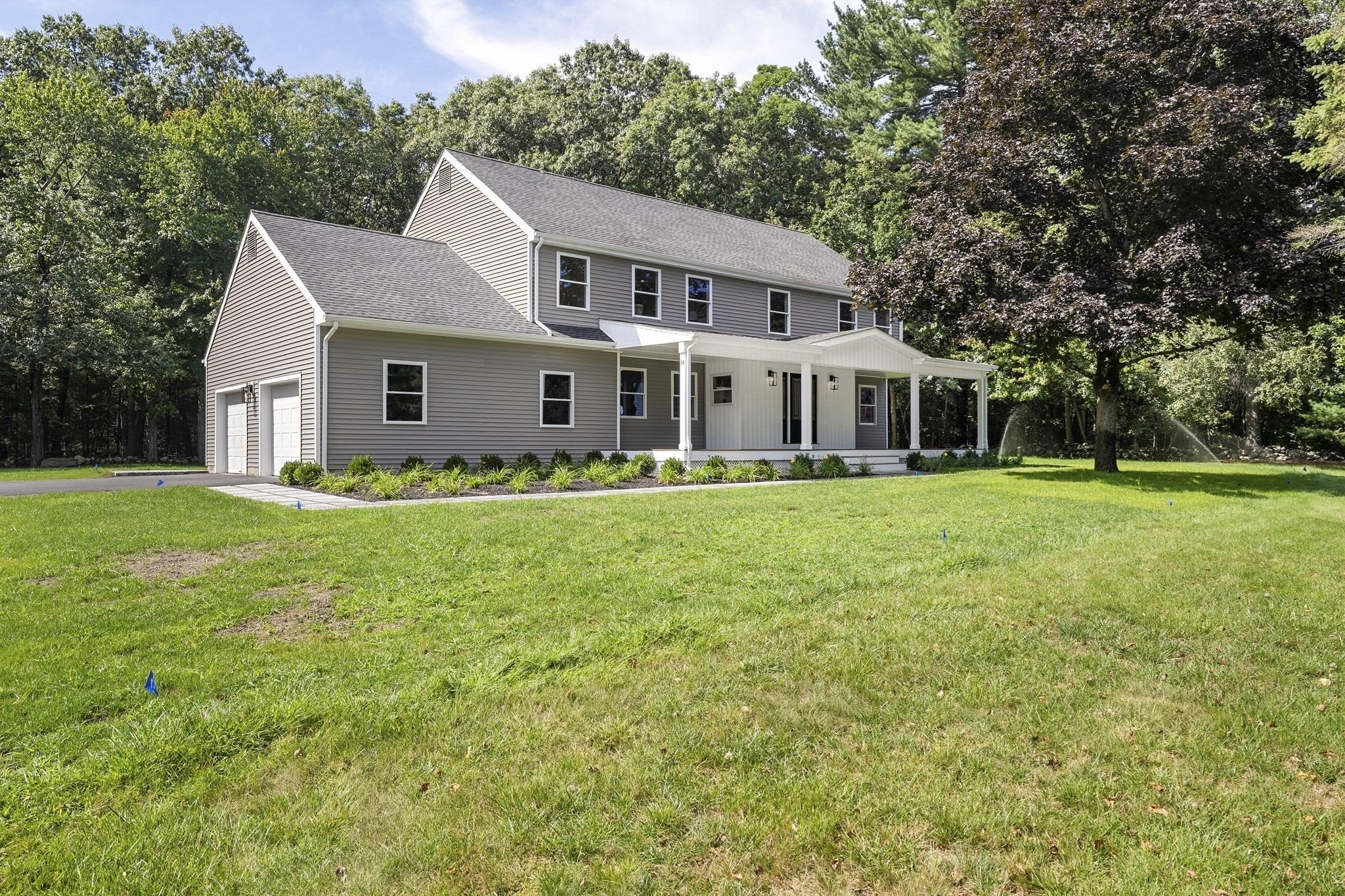 Cider Mill Rd, Medway, MA 02053