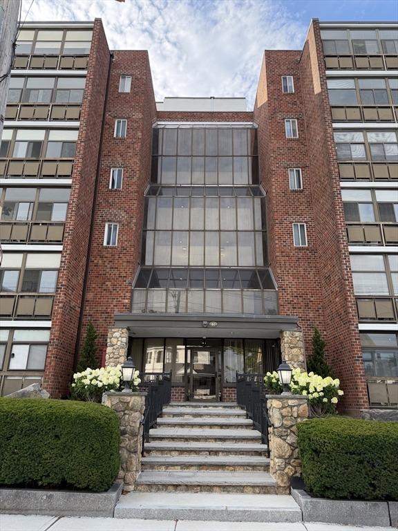 Greenleaf St, Quincy, MA 02169