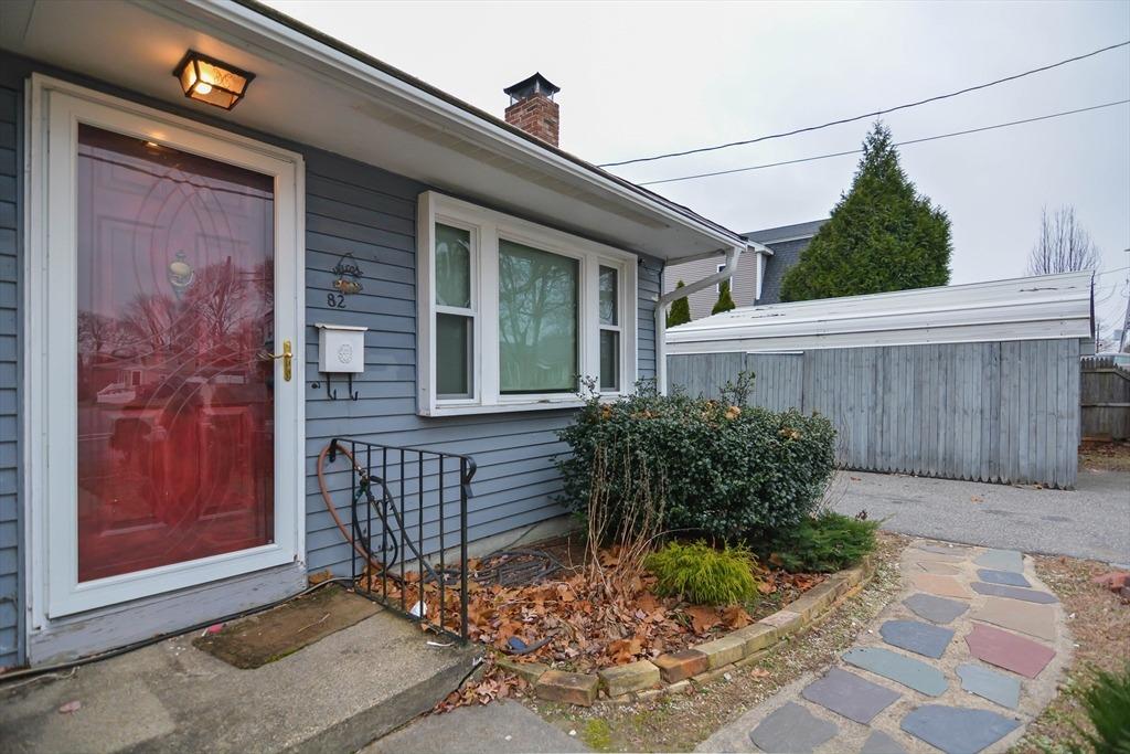 Lowell St, Woburn, MA 01801
