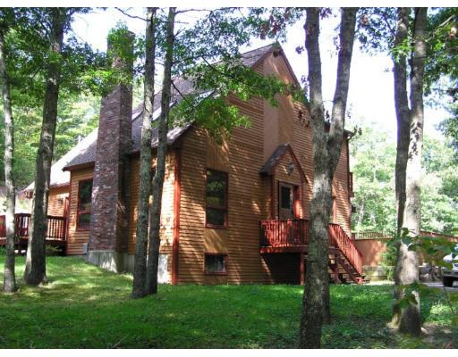 Hollis Rd, Plymouth, MA 02360