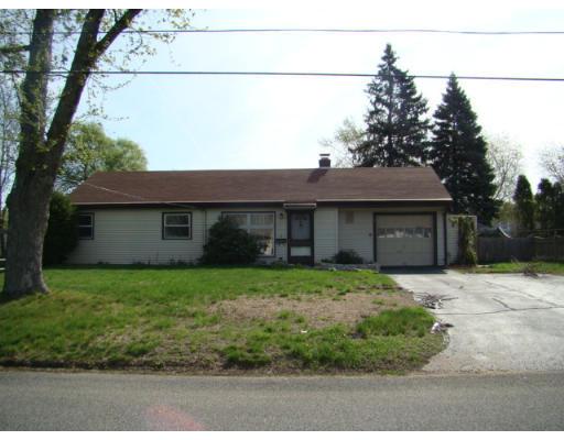 Brookfield Ter, Framingham, MA 01701