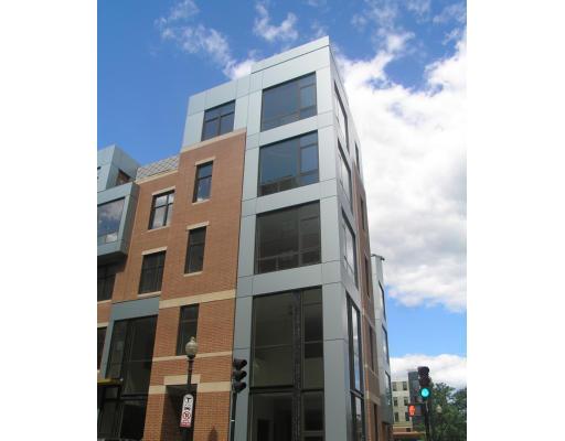 Harrison Ave, Boston, MA 02118