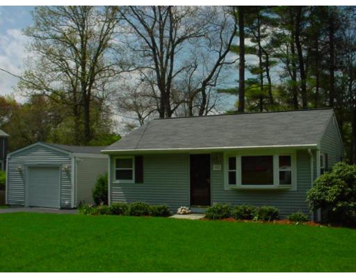 Washington St, South Easton, MA 02375