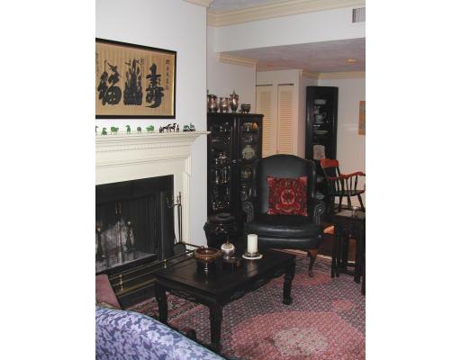 Grove St, Wellesley, MA 02482