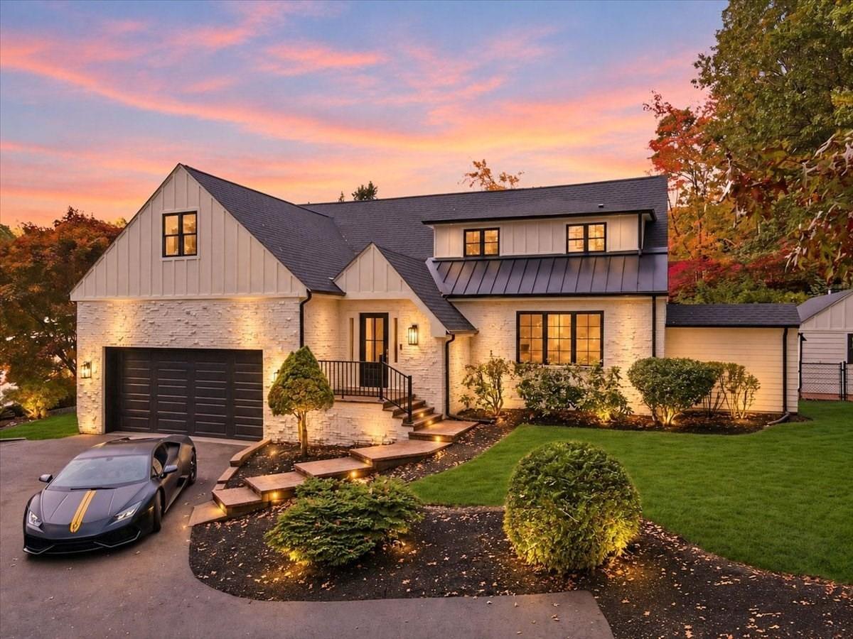 Pheasant Hill St, Westwood, MA 02090