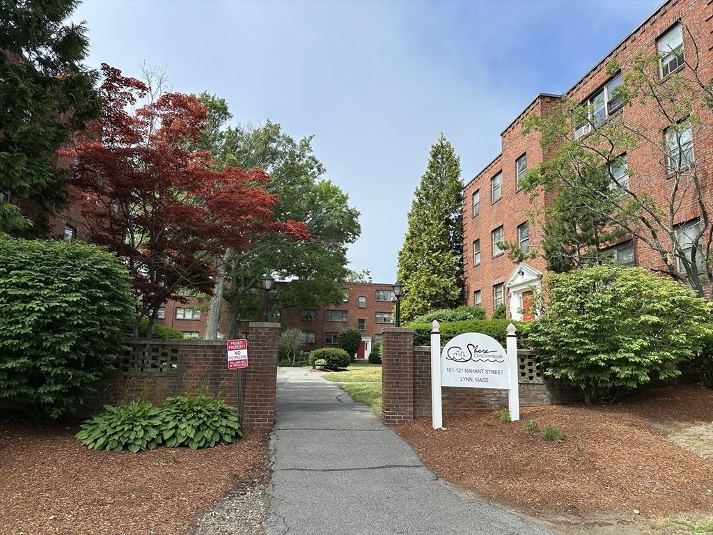 Nahant St, Lynn, MA 01902
