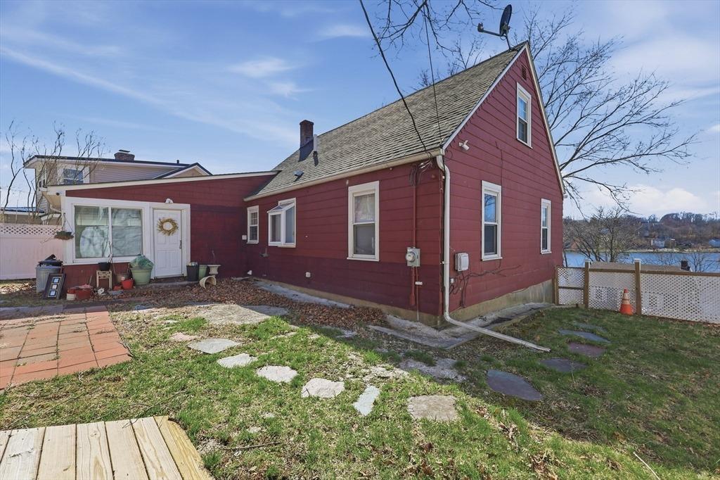 Indian Lake Pkwy, Worcester, MA 01605