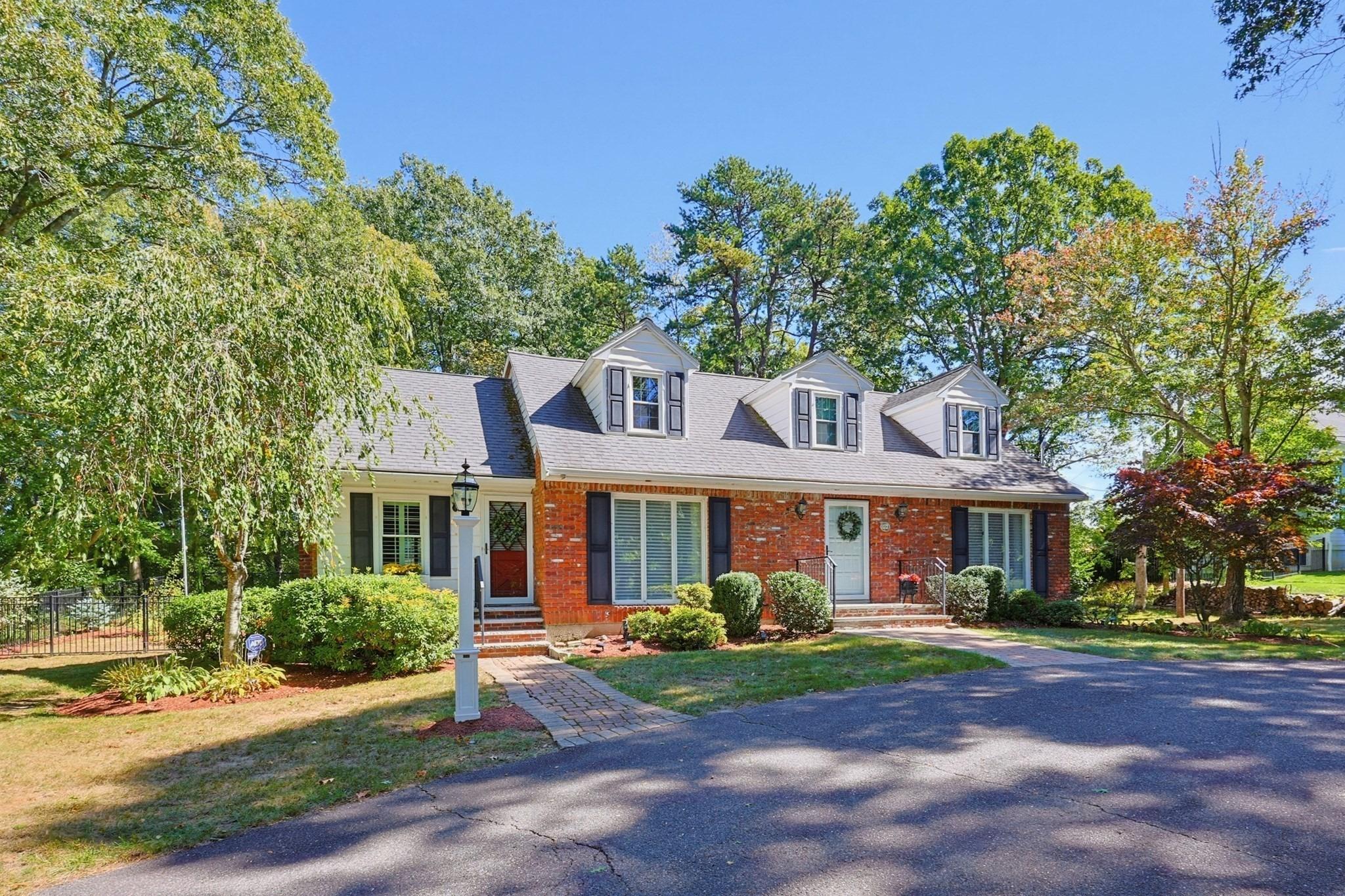 Glen St, Natick, MA 01760