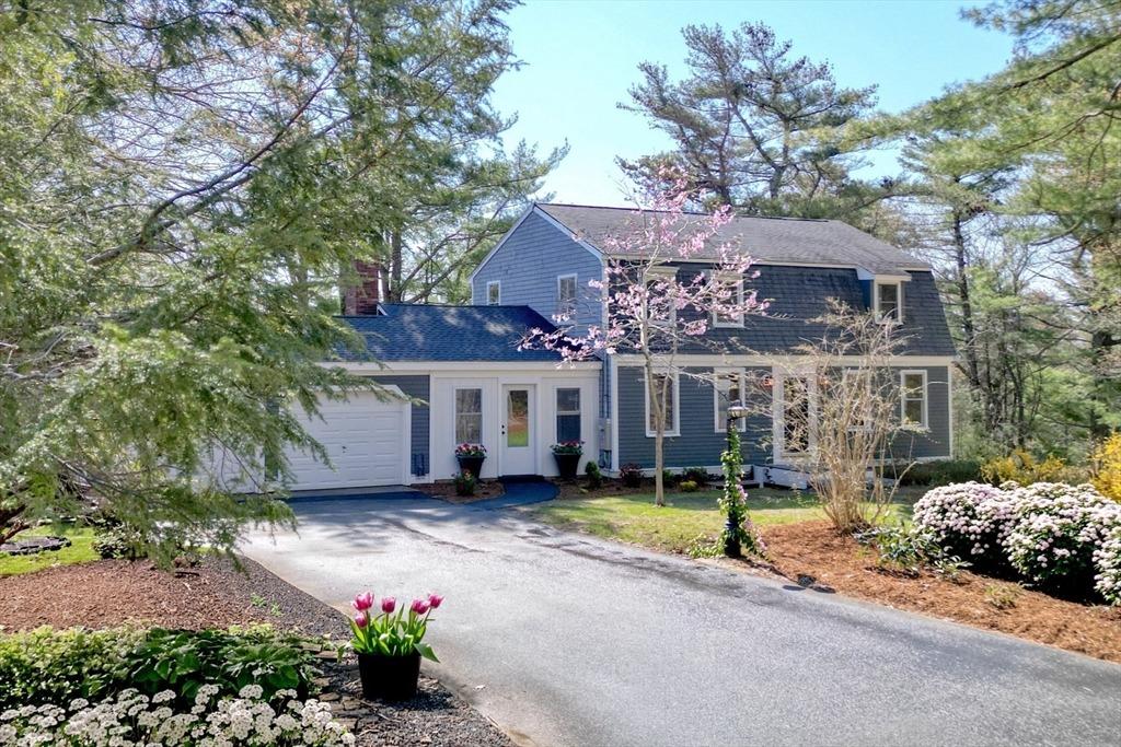 Anchor Dr, Plymouth, MA 02360