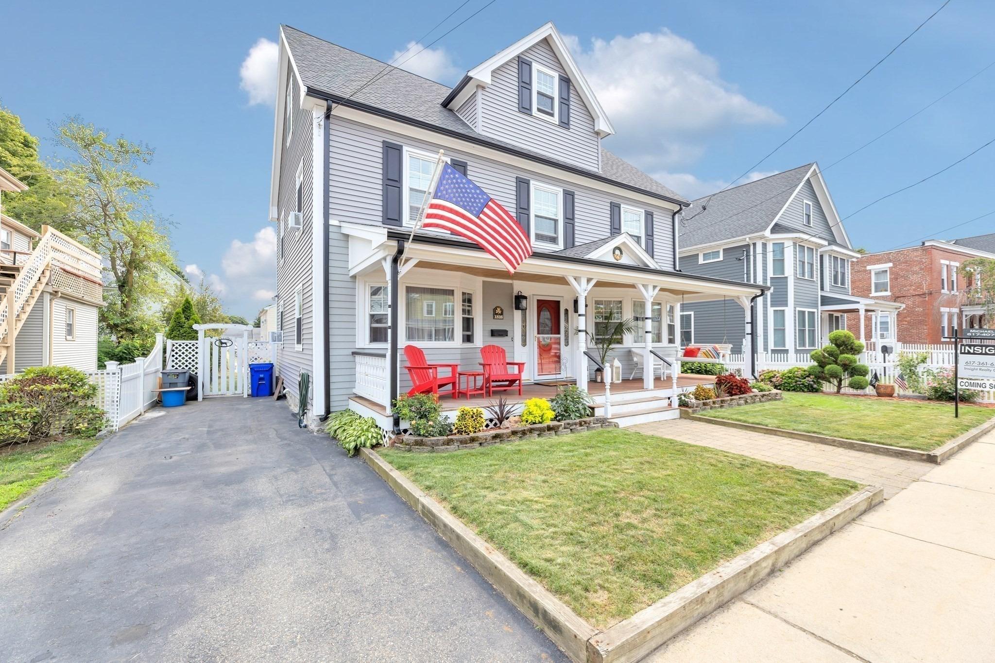 River St, Hyde Park, MA 02136