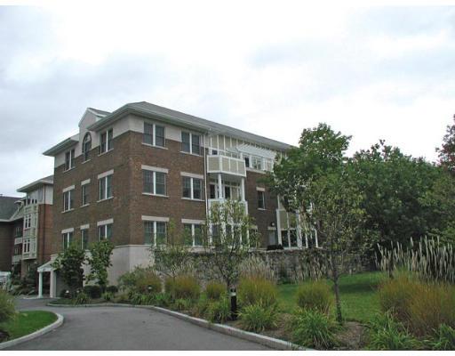 Hammond St, Chestnut Hill, MA 02467