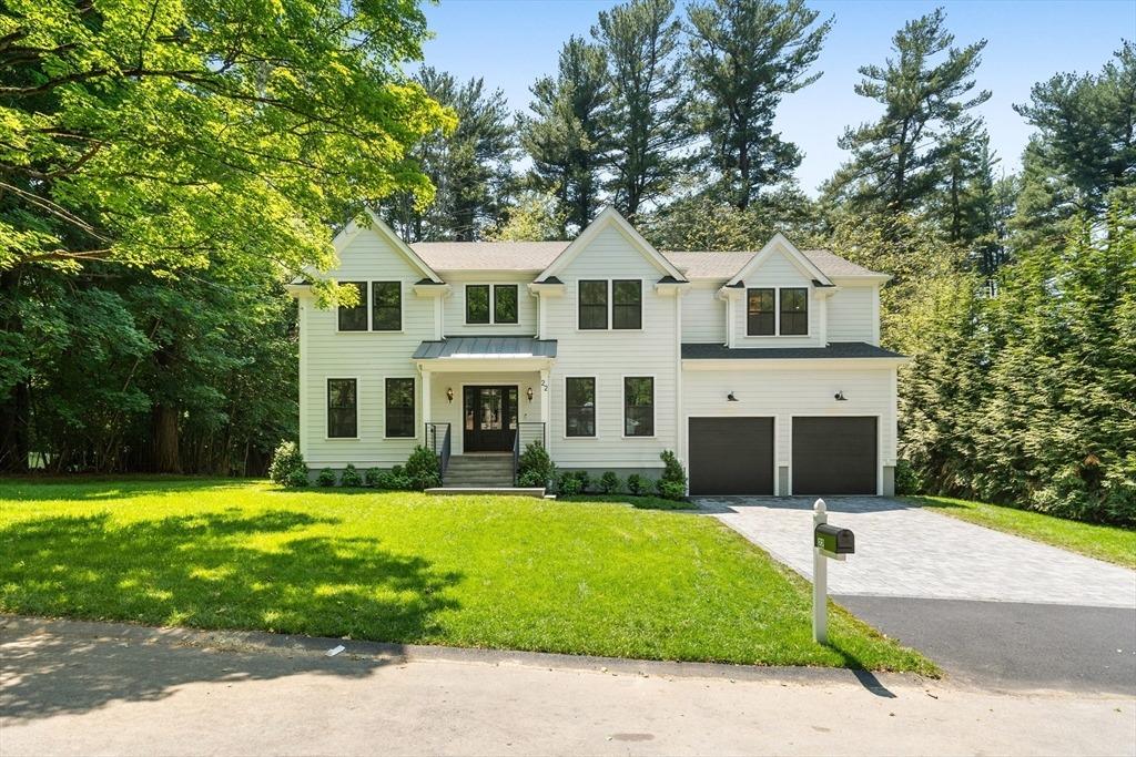 Constitution Rd, Lexington, MA 02421