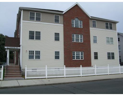 Centre St, Lynn, MA 01905
