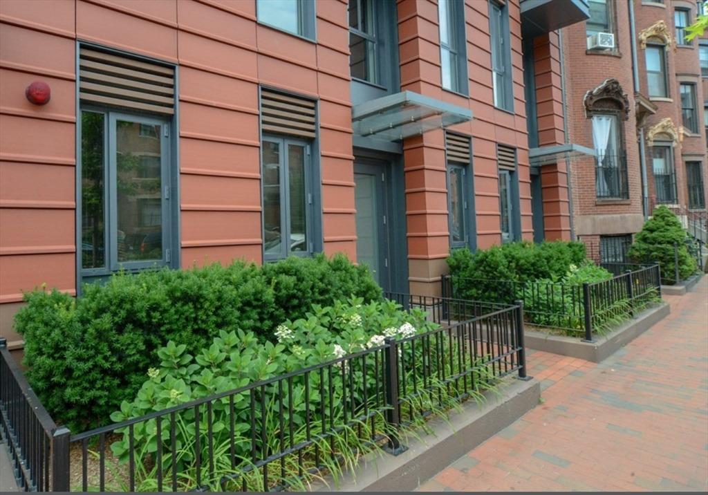 Massachusetts Ave, Boston, MA 02118