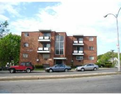 Cummins Hwy, Mattapan, MA 02126