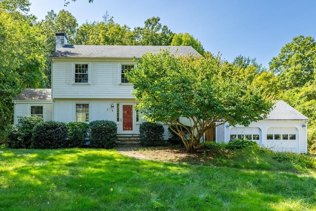 Meadowbrook Rd, Dover, MA 02030