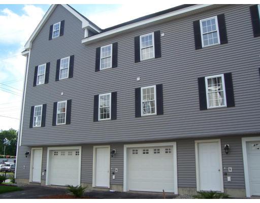Rogers St, Lowell, MA 01852