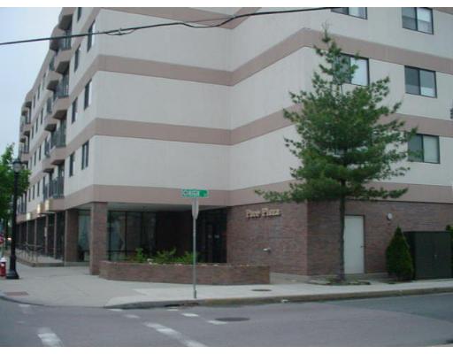 N Washington St, North Attleboro, MA 02760