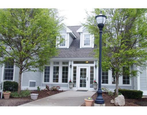 Assinippi Ave, Norwell, MA 02061