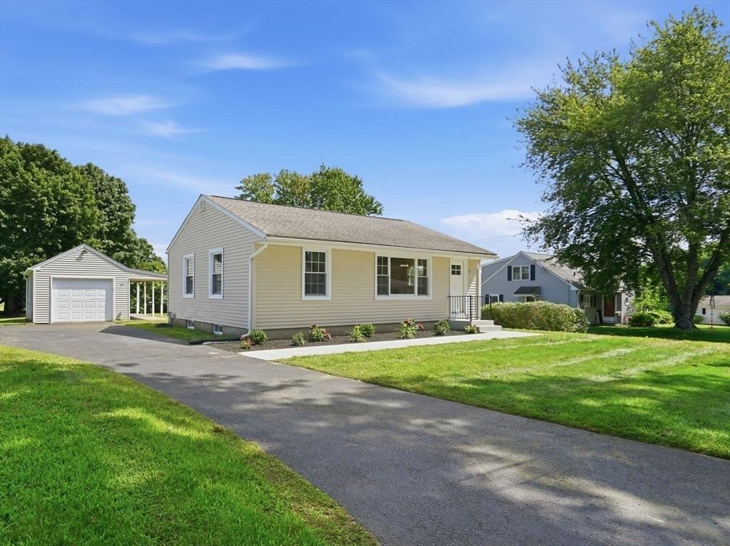 Hilltop Ter, Ludlow, MA 01056