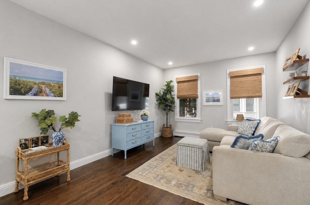 Cordis St, Charlestown, MA 02129