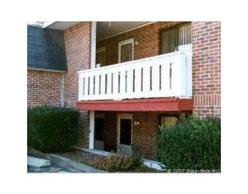 Smithfield Rd, North Providence, RI 02904