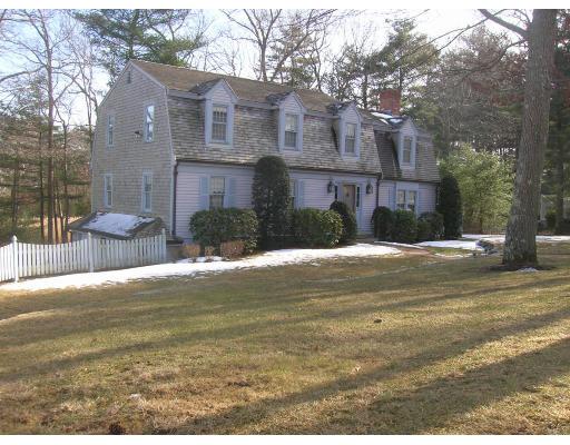 Harbor Ln, Norwell, MA 02061