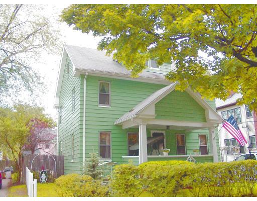 Howes St, Springfield, MA 01118