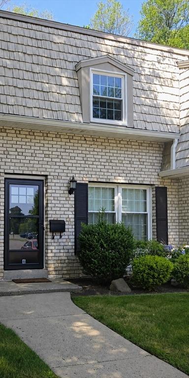 Corey Colonial, Agawam, MA 01001
